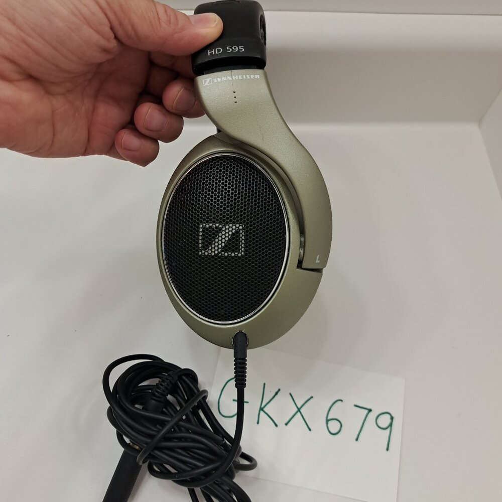 Sennheiser HD595 Circumaural Open-Back Stereo Hi-Fi Audiophile Headphones - Picture 3 of 4
